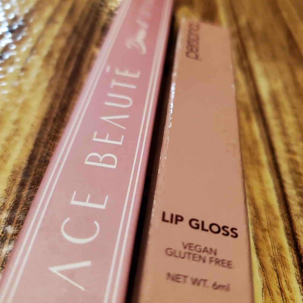 *Ace beaute liner set & persona lip gloss ๐ - Picture 7 of 9